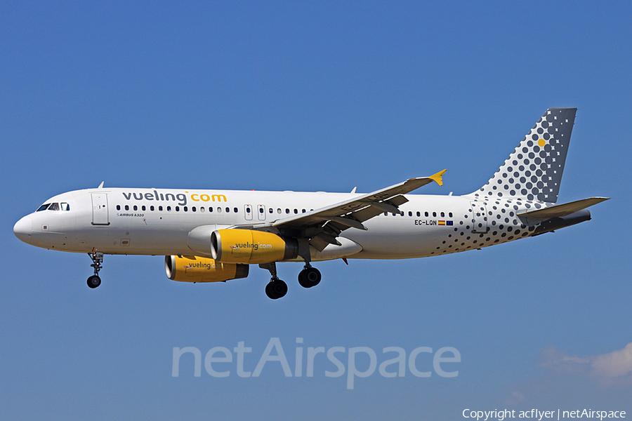 Vueling Airbus A320-232 (EC-LQN) | Photo 226927