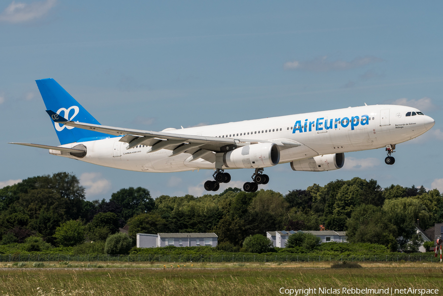 Air Europa Airbus A330-243 (EC-LQO) | Photo 331689