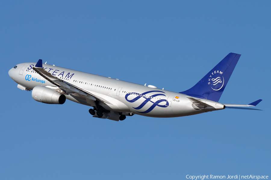 Air Europa Airbus A330-243 (EC-LQP) | Photo 216447