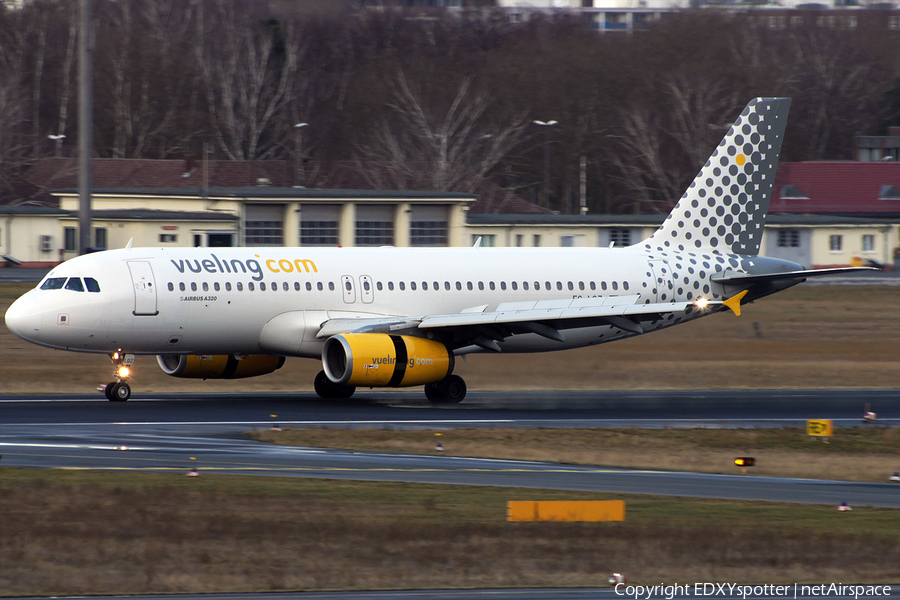 Vueling Airbus A320-232 (EC-LQZ) | Photo 278744