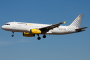 Vueling Airbus A320-232 (EC-LRA) at  Barcelona - El Prat, Spain