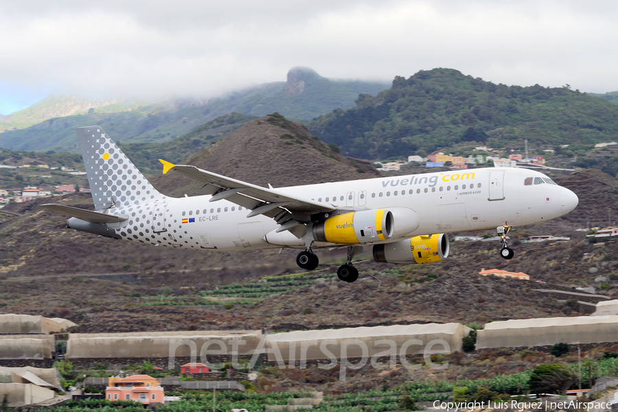 Vueling Airbus A320-232 (EC-LRE) | Photo 261434