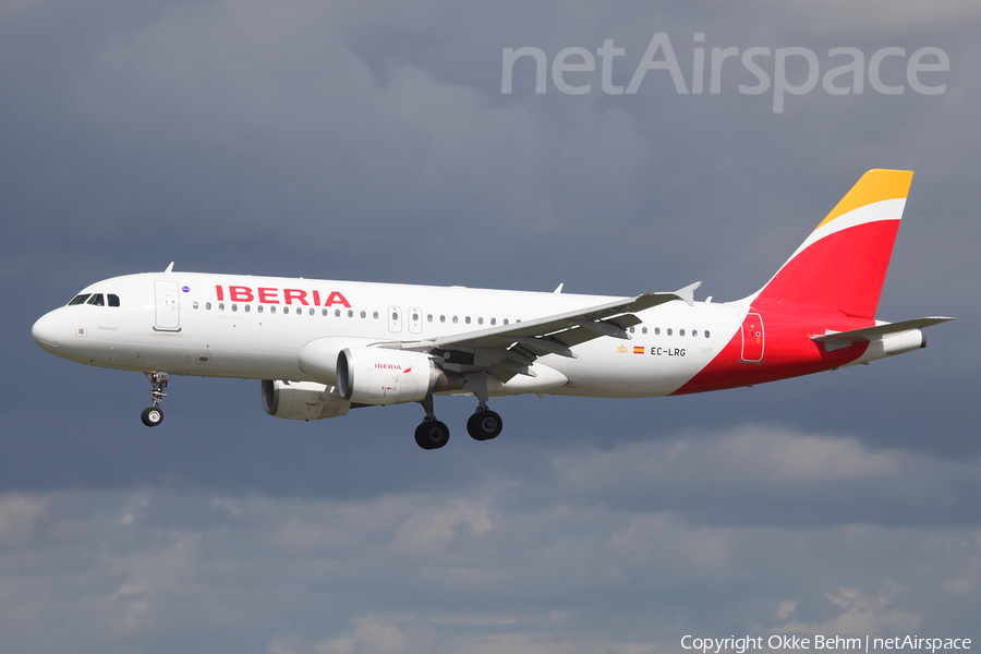 Iberia Airbus A320-214 (EC-LRG) | Photo 318719