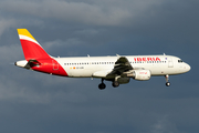 Iberia Airbus A320-214 (EC-LRG) at  Madrid - Barajas, Spain