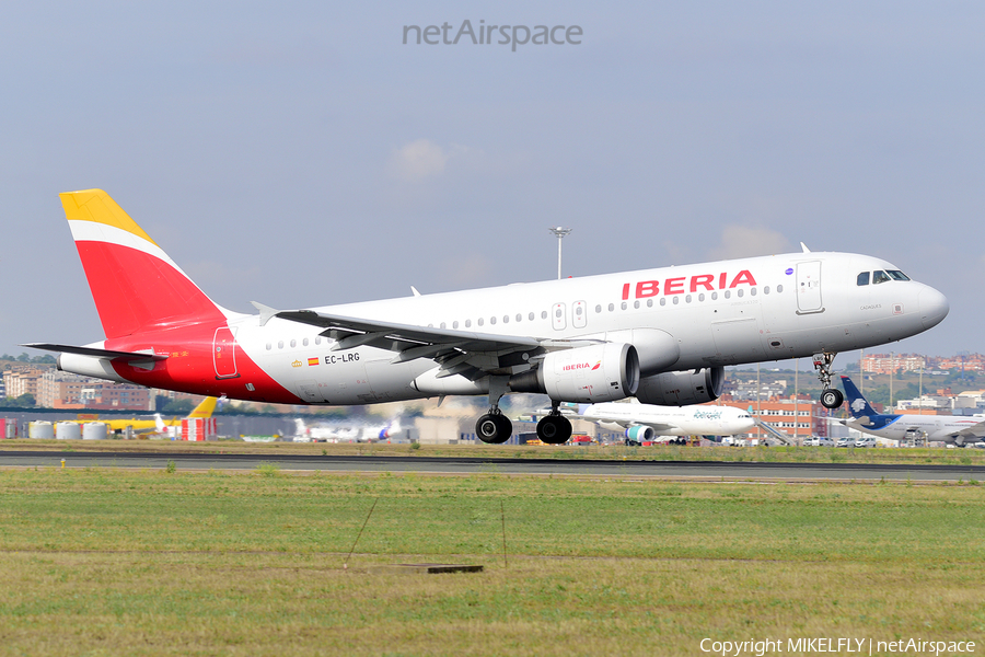Iberia Airbus A320-214 (EC-LRG) | Photo 654689