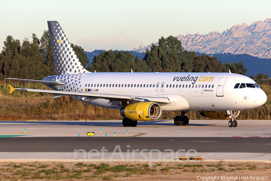 Vueling Airbus A320-232 (EC-LRM) | Photo 131924
