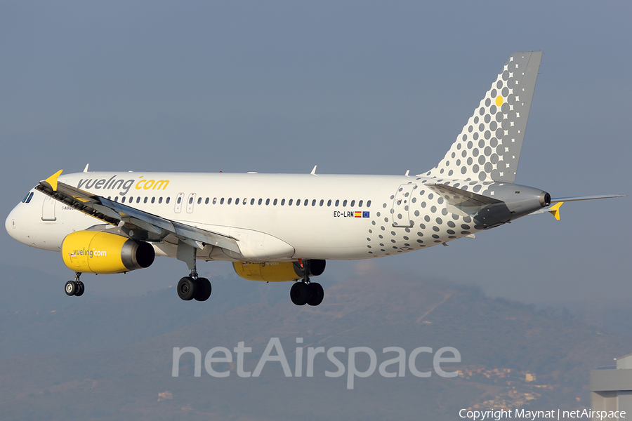 Vueling Airbus A320-232 (EC-LRM) | Photo 403556