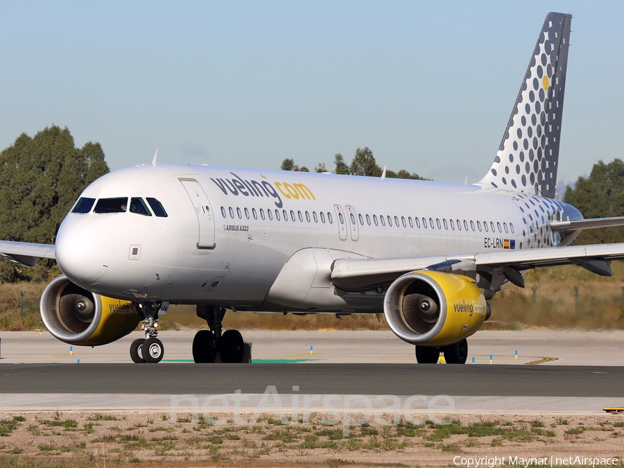 Vueling Airbus A320-214 (EC-LRN) | Photo 146818