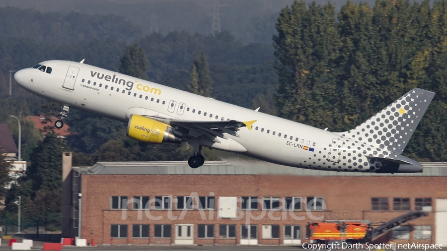 Vueling Airbus A320-214 (EC-LRN) | Photo 232403