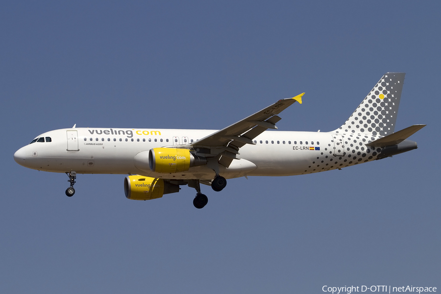Vueling Airbus A320-214 (EC-LRN) | Photo 415681