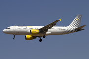 Vueling Airbus A320-214 (EC-LRN) at  Palma De Mallorca - Son San Juan, Spain