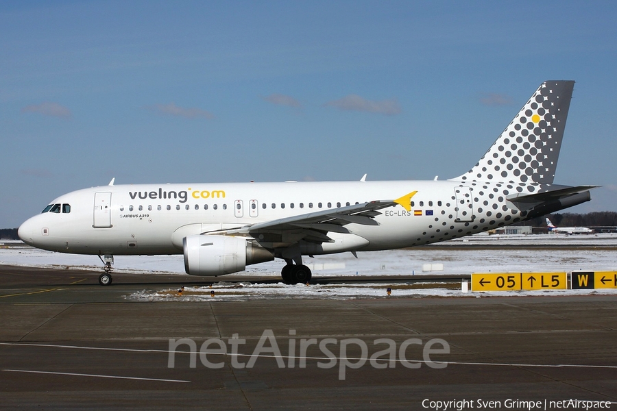 Vueling Airbus A319-112 (EC-LRS) | Photo 22747