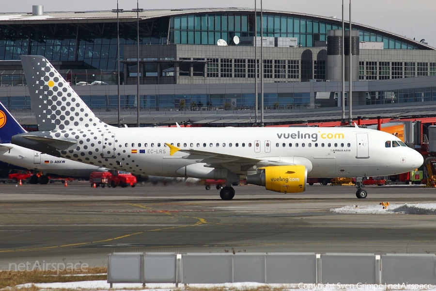 Vueling Airbus A319-112 (EC-LRS) | Photo 22966