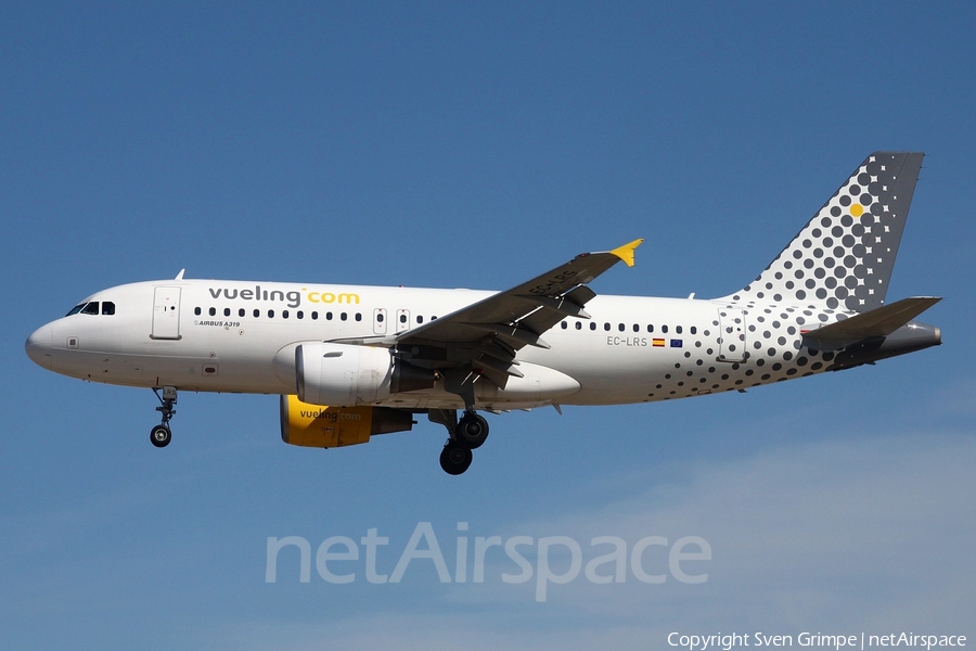 Vueling Airbus A319-112 (EC-LRS) | Photo 23660