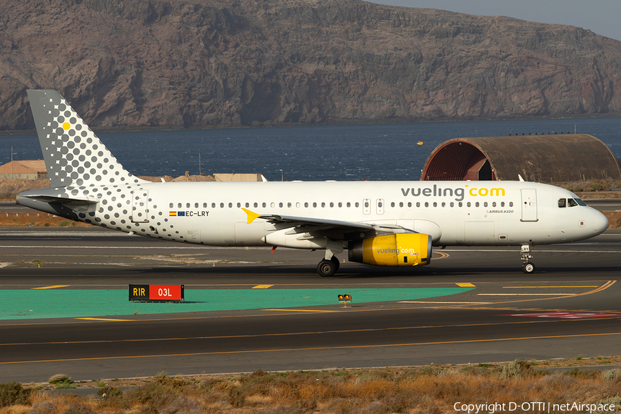 Vueling Airbus A320-232 (EC-LRY) | Photo 262108