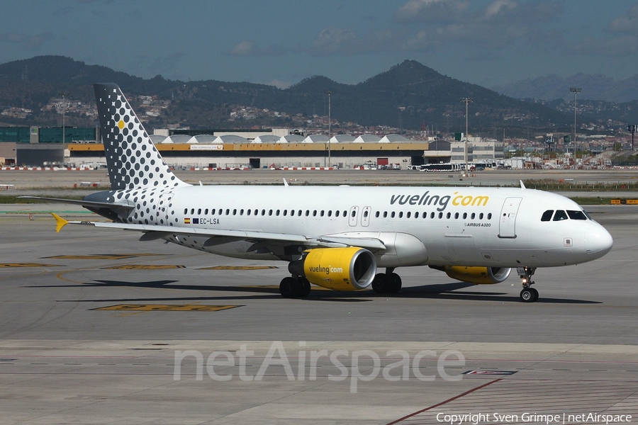 Vueling Airbus A320-214 (EC-LSA) | Photo 105560