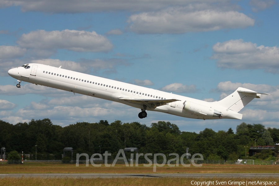Swiftair McDonnell Douglas MD-83 (EC-LTV) | Photo 49765