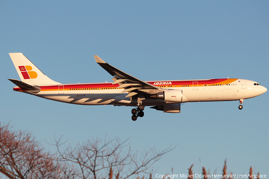 Iberia Airbus A330-302 (EC-LUB) | Photo 71950