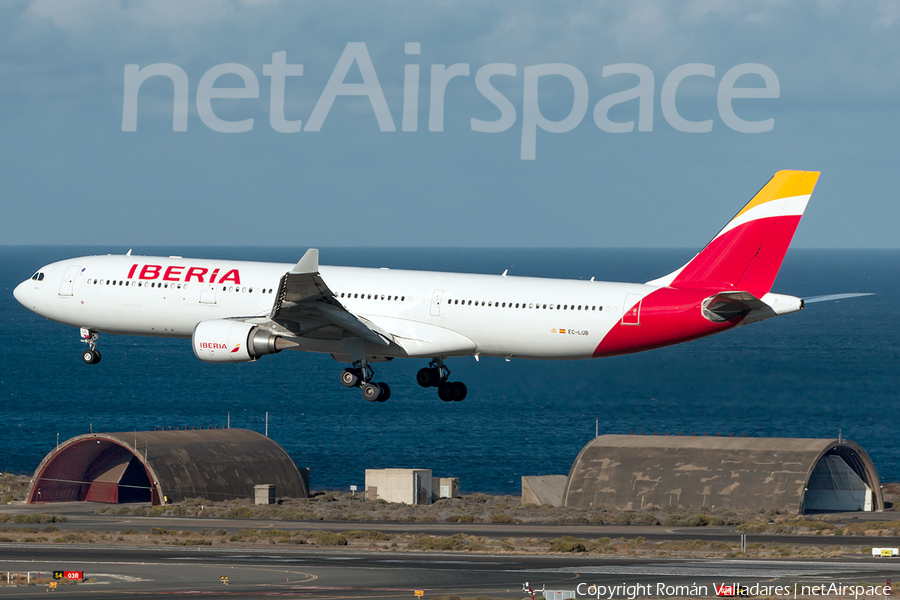 Iberia Airbus A330-302 (EC-LUB) | Photo 334962