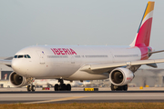 Iberia Airbus A330-302 (EC-LUB) at  Miami - International, United States