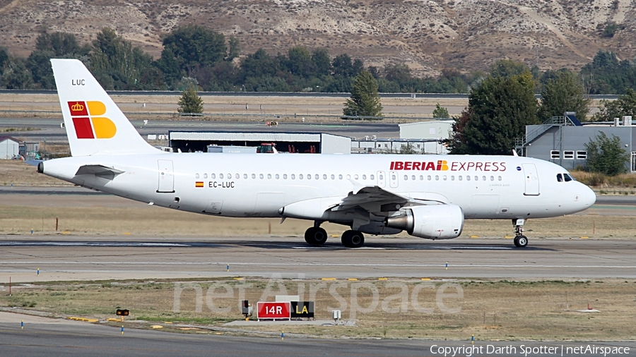 Iberia Express Airbus A320-214 (EC-LUC) | Photo 213176