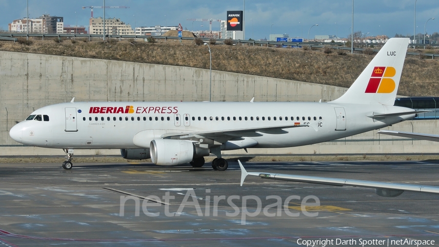Iberia Express Airbus A320-214 (EC-LUC) | Photo 215175