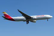 Iberia Airbus A330-302 (EC-LUK) at  London - Heathrow, United Kingdom