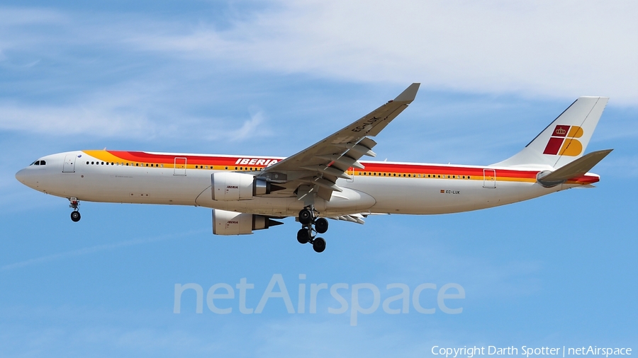 Iberia Airbus A330-302 (EC-LUK) | Photo 213182