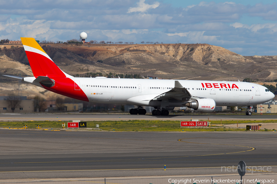 Iberia Airbus A330-302 (EC-LUK) | Photo 239142