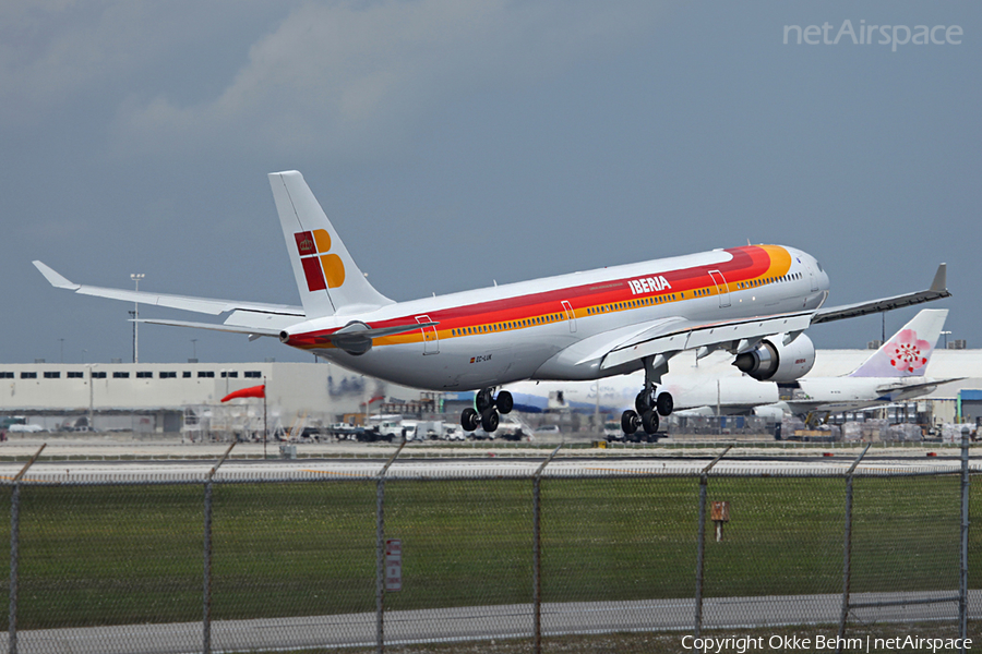 Iberia Airbus A330-302 (EC-LUK) | Photo 36606