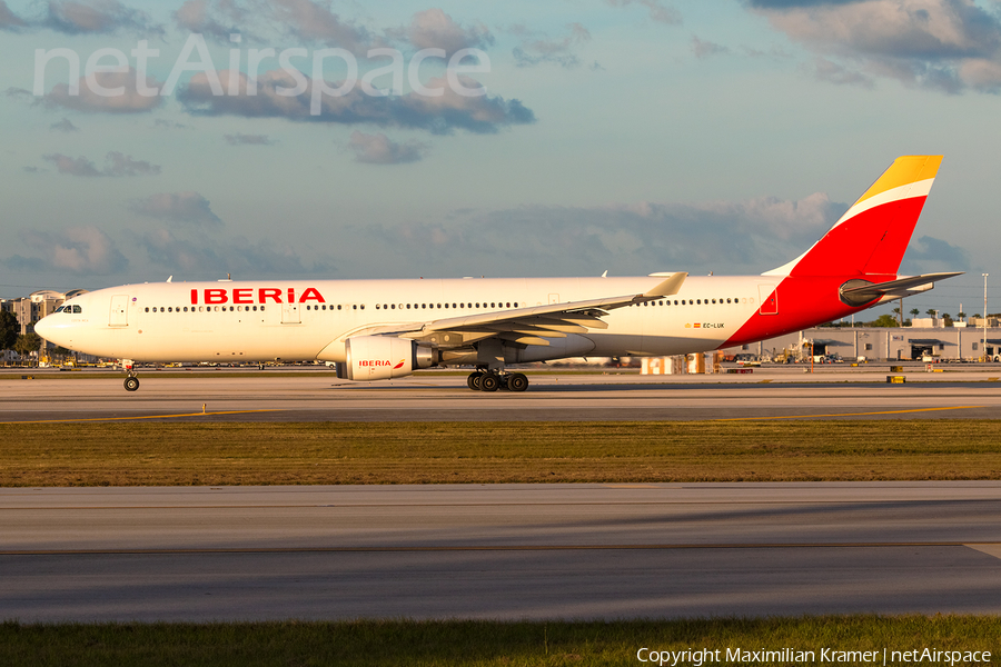 Iberia Airbus A330-302 (EC-LUK) | Photo 603175