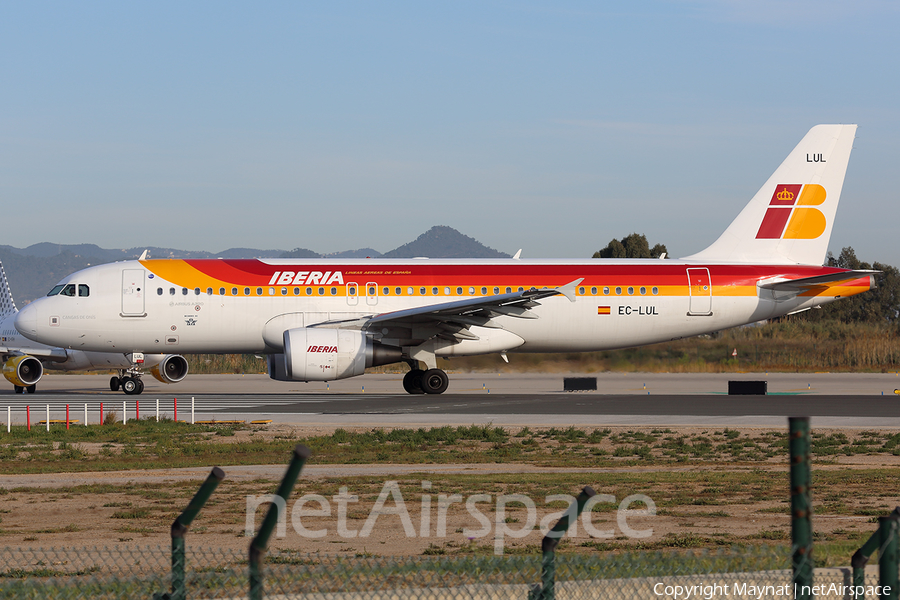 Iberia Airbus A320-216 (EC-LUL) | Photo 389914