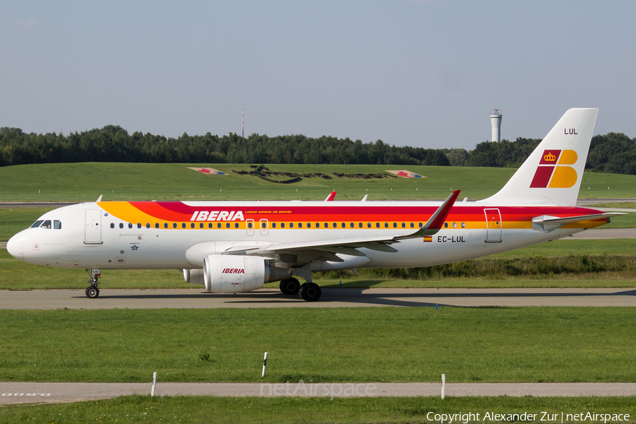 Iberia Airbus A320-216 (EC-LUL) | Photo 142772