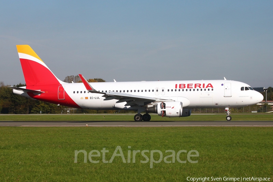 Iberia Airbus A320-216 (EC-LUL) | Photo 193494