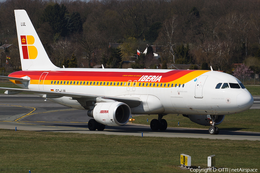 Iberia Airbus A320-216 (EC-LUL) | Photo 489345