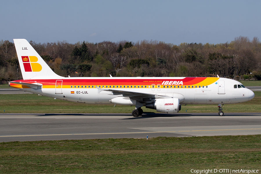 Iberia Airbus A320-216 (EC-LUL) | Photo 489347