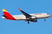 Iberia Airbus A320-216 (EC-LUL) at  Madrid - Barajas, Spain