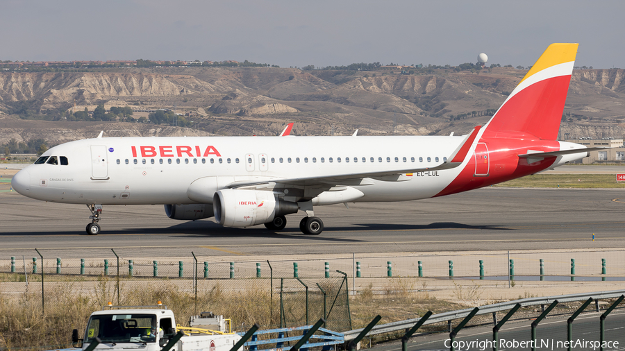 Iberia Airbus A320-216 (EC-LUL) | Photo 590011