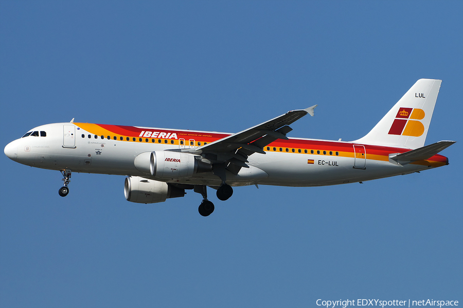 Iberia Airbus A320-216 (EC-LUL) | Photo 276199