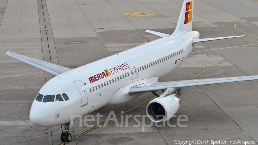 Iberia Express Airbus A320-216 (EC-LUS) | Photo 213184