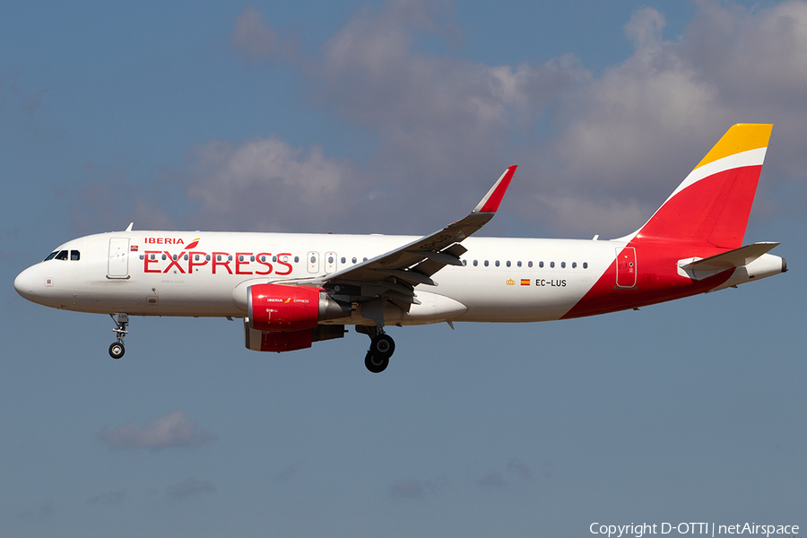 Iberia Express Airbus A320-216 (EC-LUS) | Photo 354885