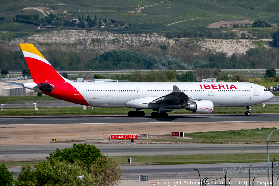 Iberia Airbus A330-302 (EC-LUX) | Photo 629042