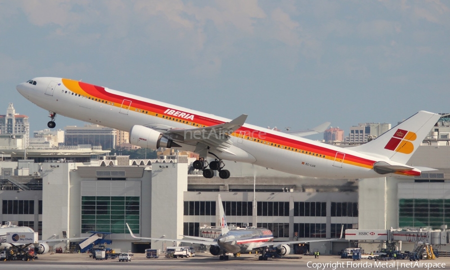 Iberia Airbus A330-302 (EC-LUX) | Photo 302116