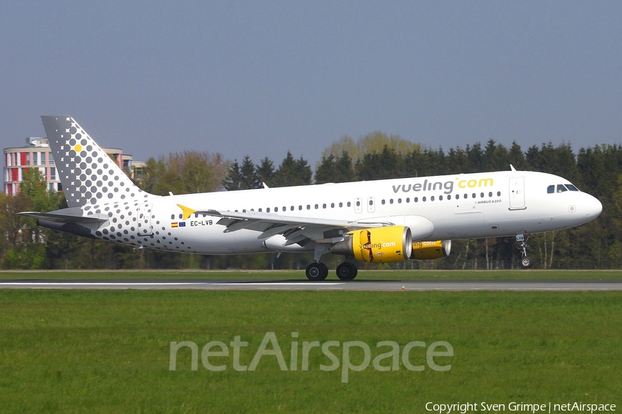 Vueling Airbus A320-214 (EC-LVB) | Photo 45630