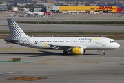Vueling Airbus A320-214 (EC-LVC) at  Barcelona - El Prat, Spain