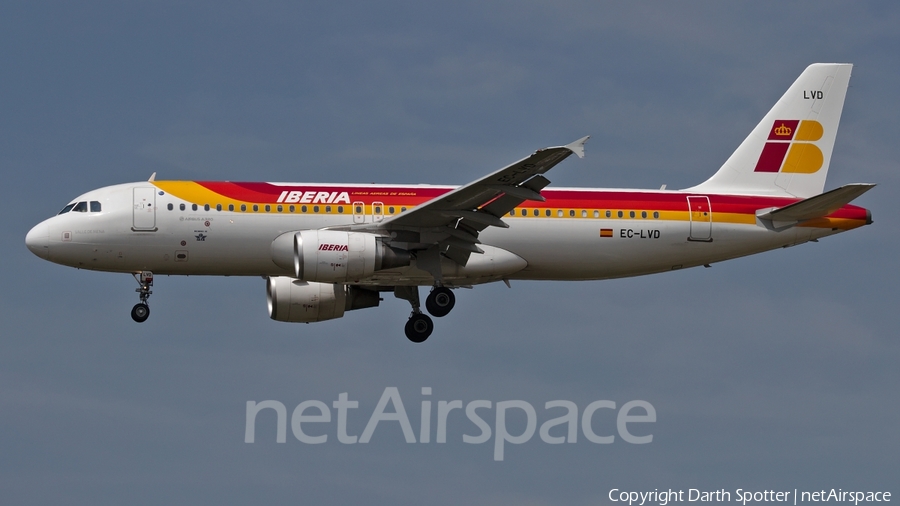 Iberia Airbus A320-216 (EC-LVD) | Photo 229683