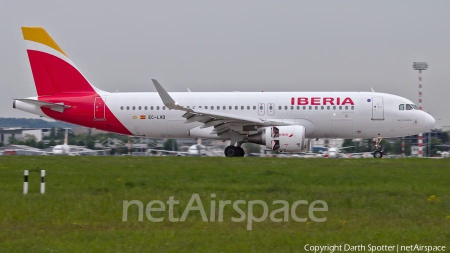 Iberia Airbus A320-216 (EC-LVD) | Photo 235397
