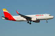 Iberia Airbus A320-216 (EC-LVD) at  Rome - Fiumicino (Leonardo DaVinci), Italy