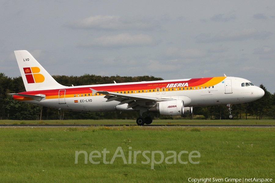 Iberia Airbus A320-216 (EC-LVD) | Photo 84466