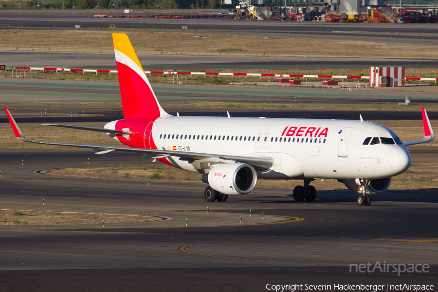 Iberia Airbus A320-216 (EC-LVD) | Photo 217053
